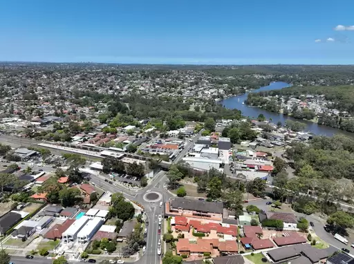 32-34 Maclaurin Avenue, East Hills For Sale by Azure Property Agents - image 5