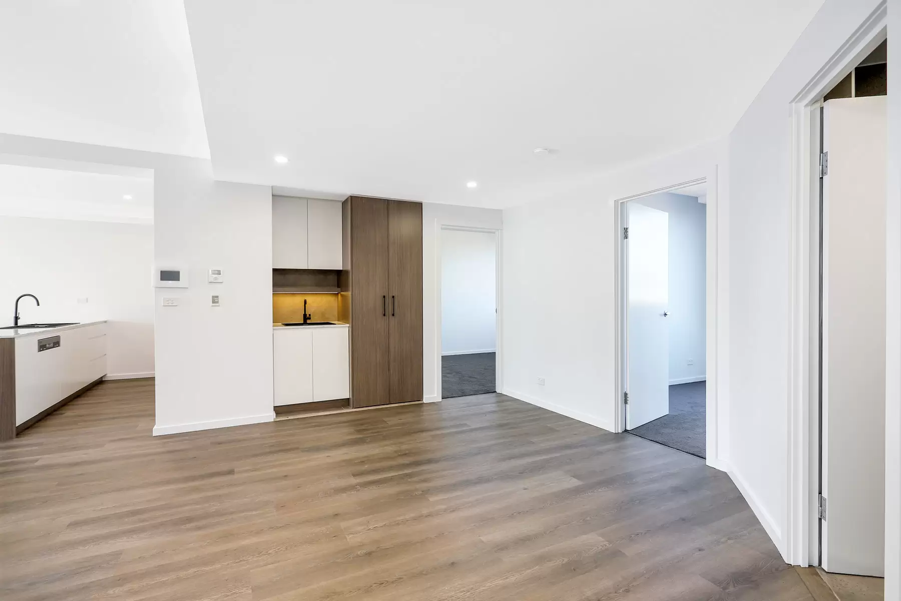 Apartment 105/4 Post Office Road, Glenorie Leased by Azure Property Agents - image 1